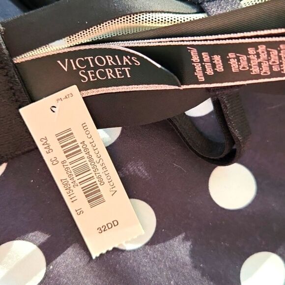 Victoria's Secret Bra - Picture 3 of 3